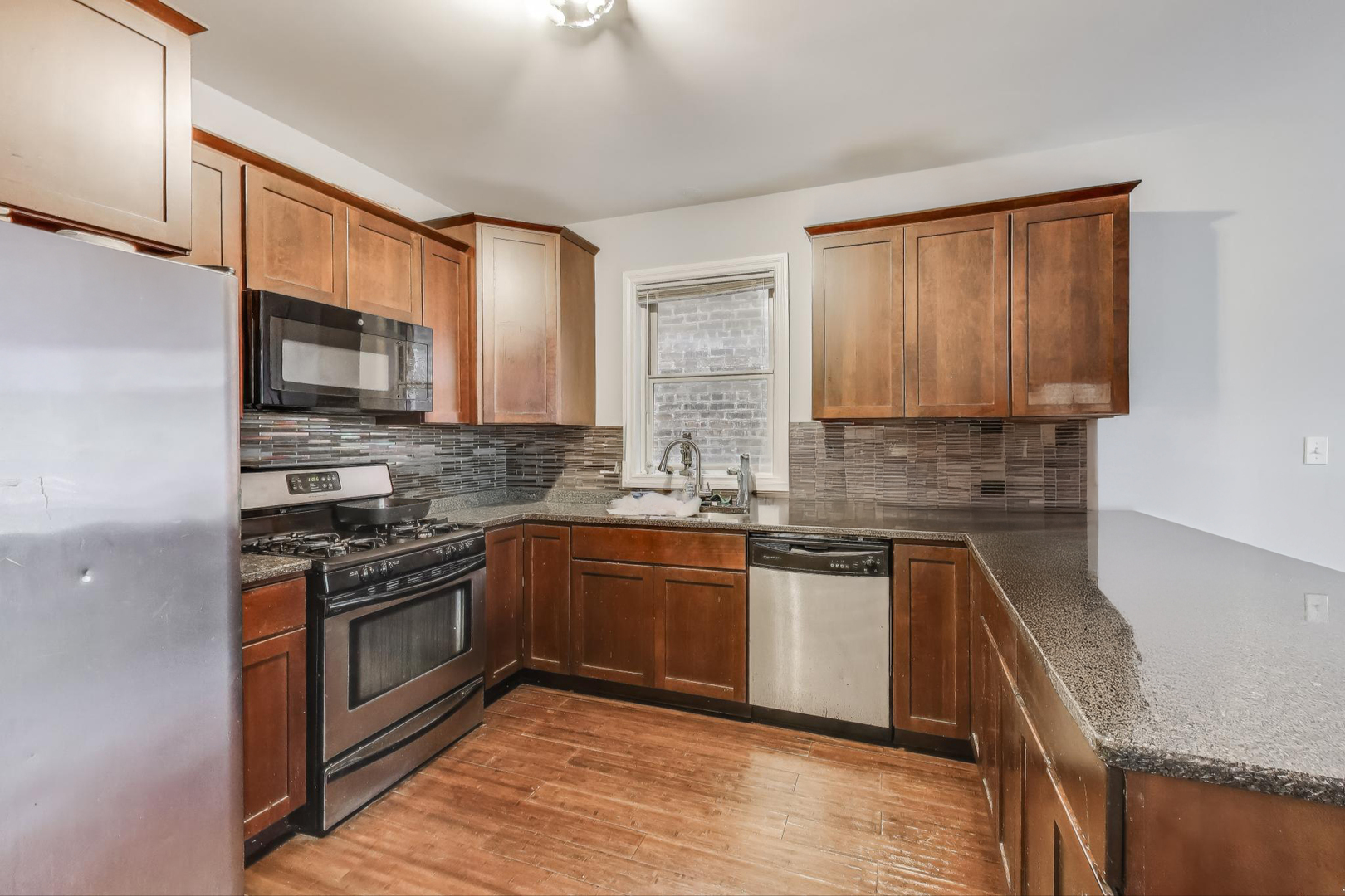 6527 S Drexel Avenue, Chicago, IL 60637