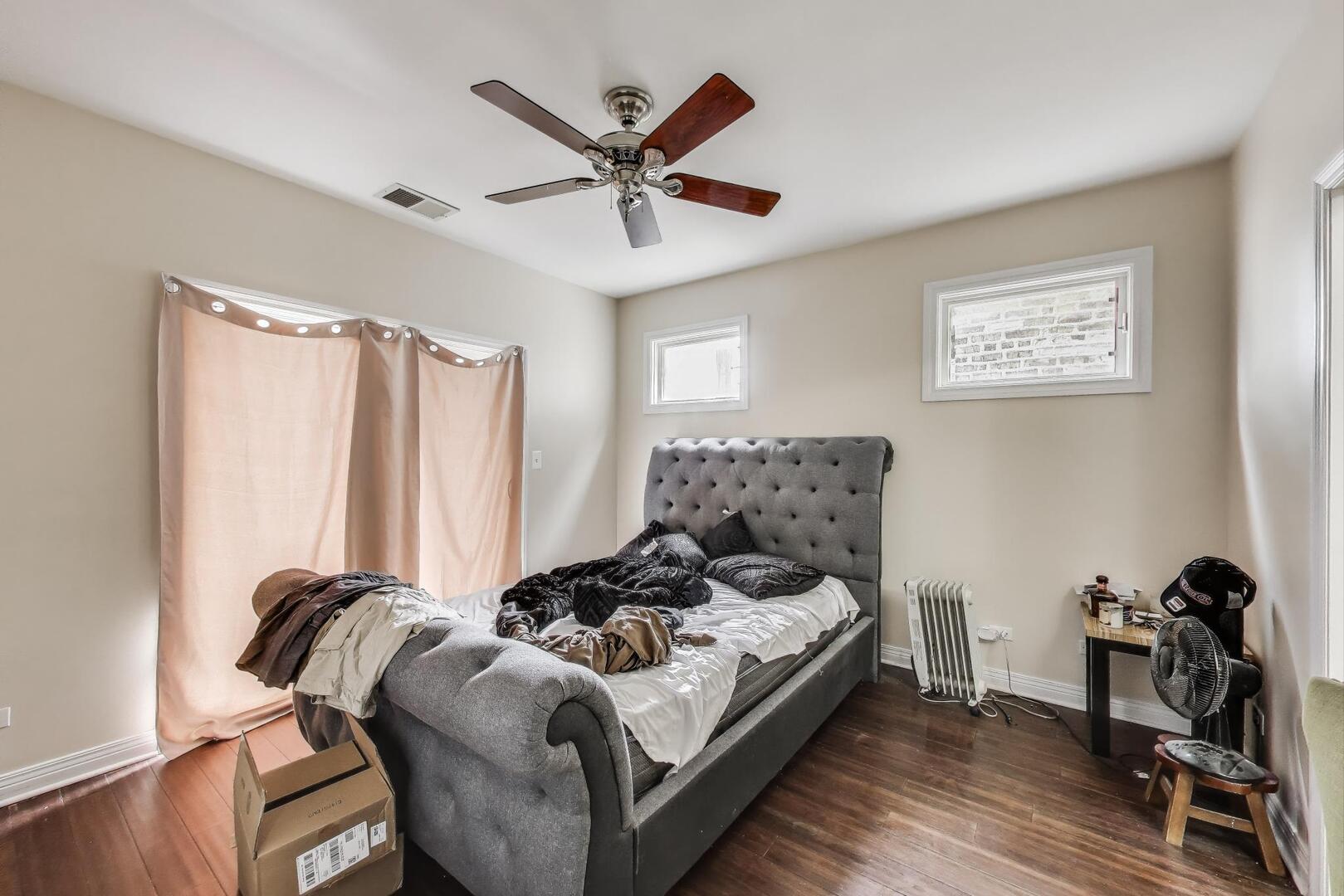6527 S Drexel Avenue, Chicago, IL 60637