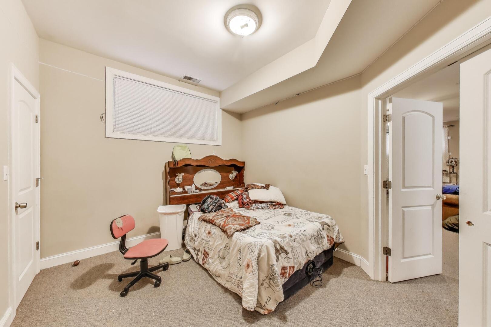 6527 S Drexel Avenue, Chicago, IL 60637