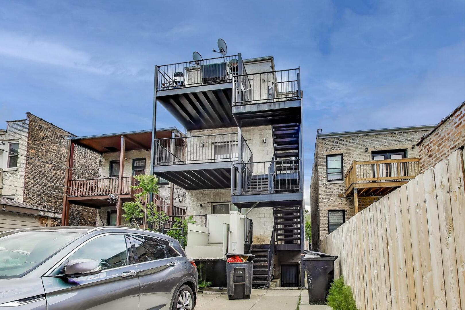 6527 S Drexel Avenue, Chicago, IL 60637