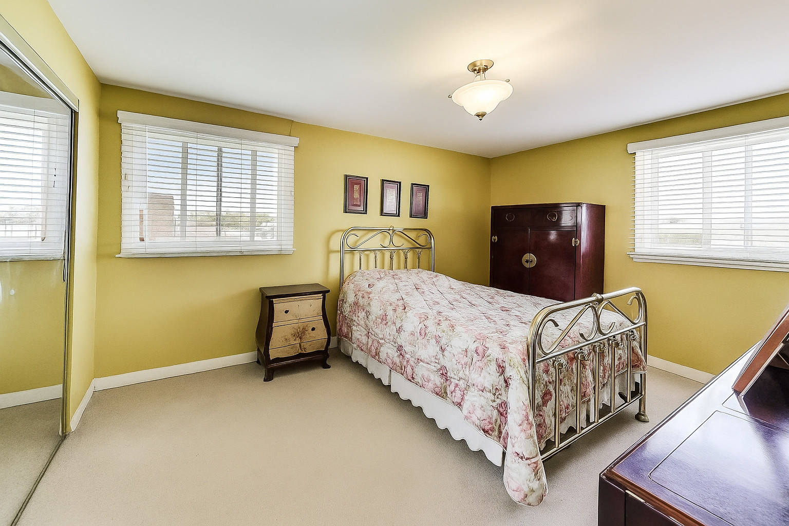 518 N Roberts Drive #2a, Glenwood, IL 60425