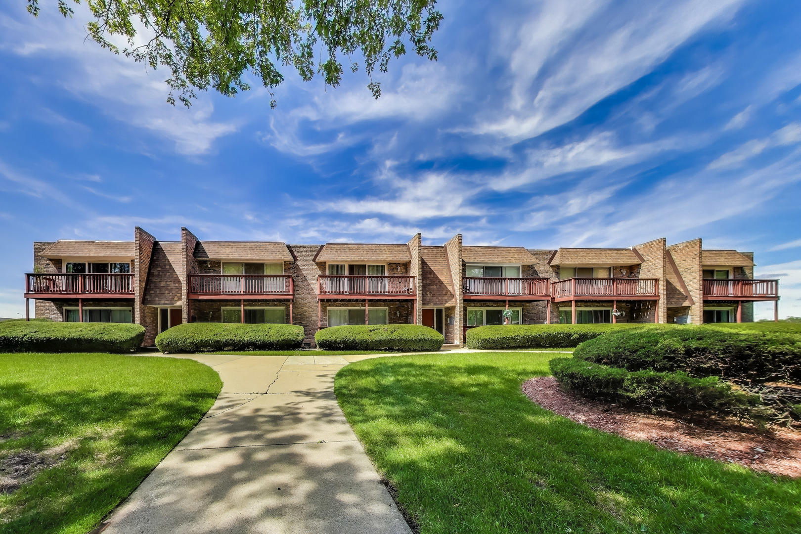 518 N Roberts Drive #2a, Glenwood, IL 60425