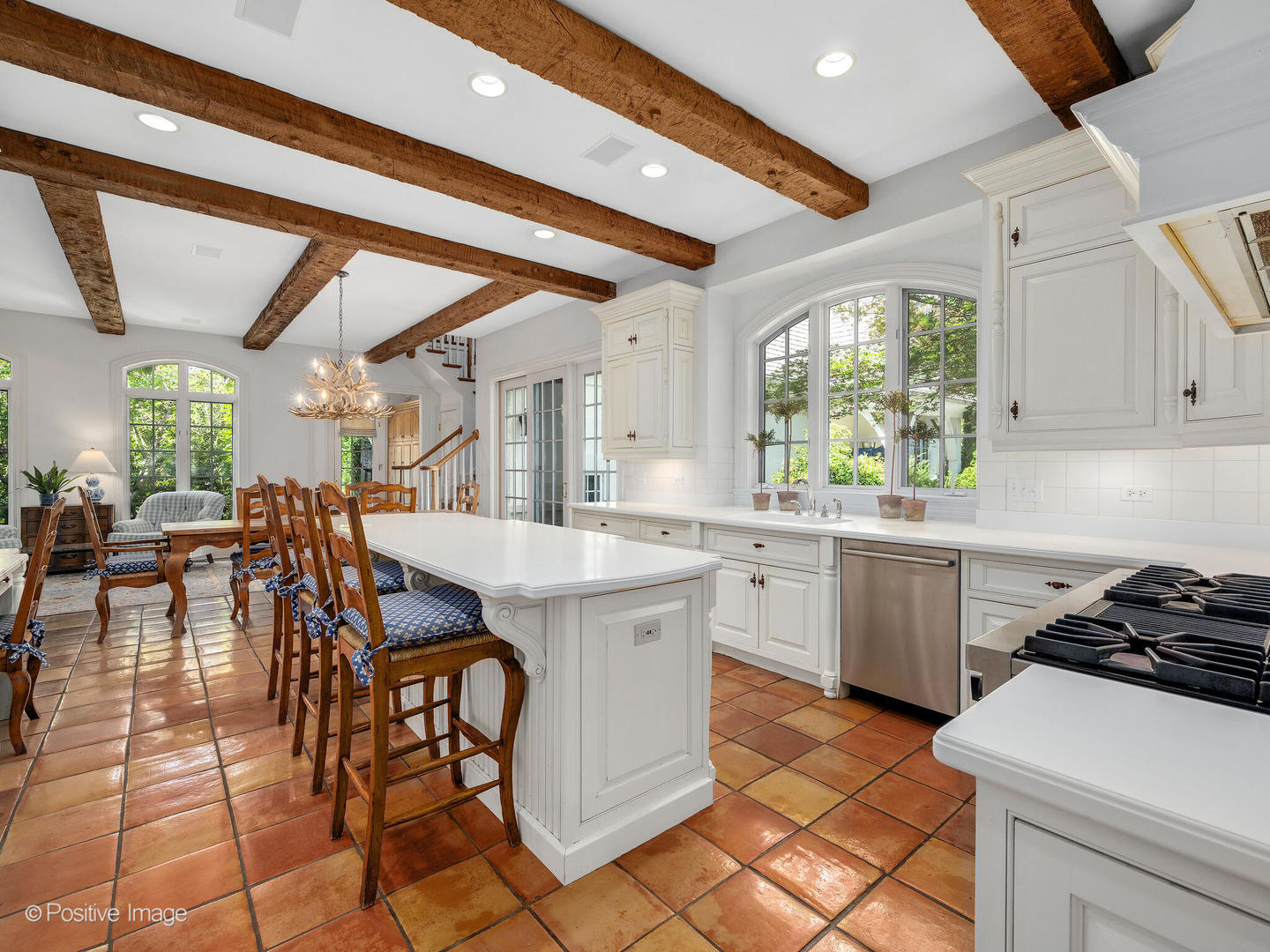 401 Glendale Avenue, Oak Brook, IL 60523