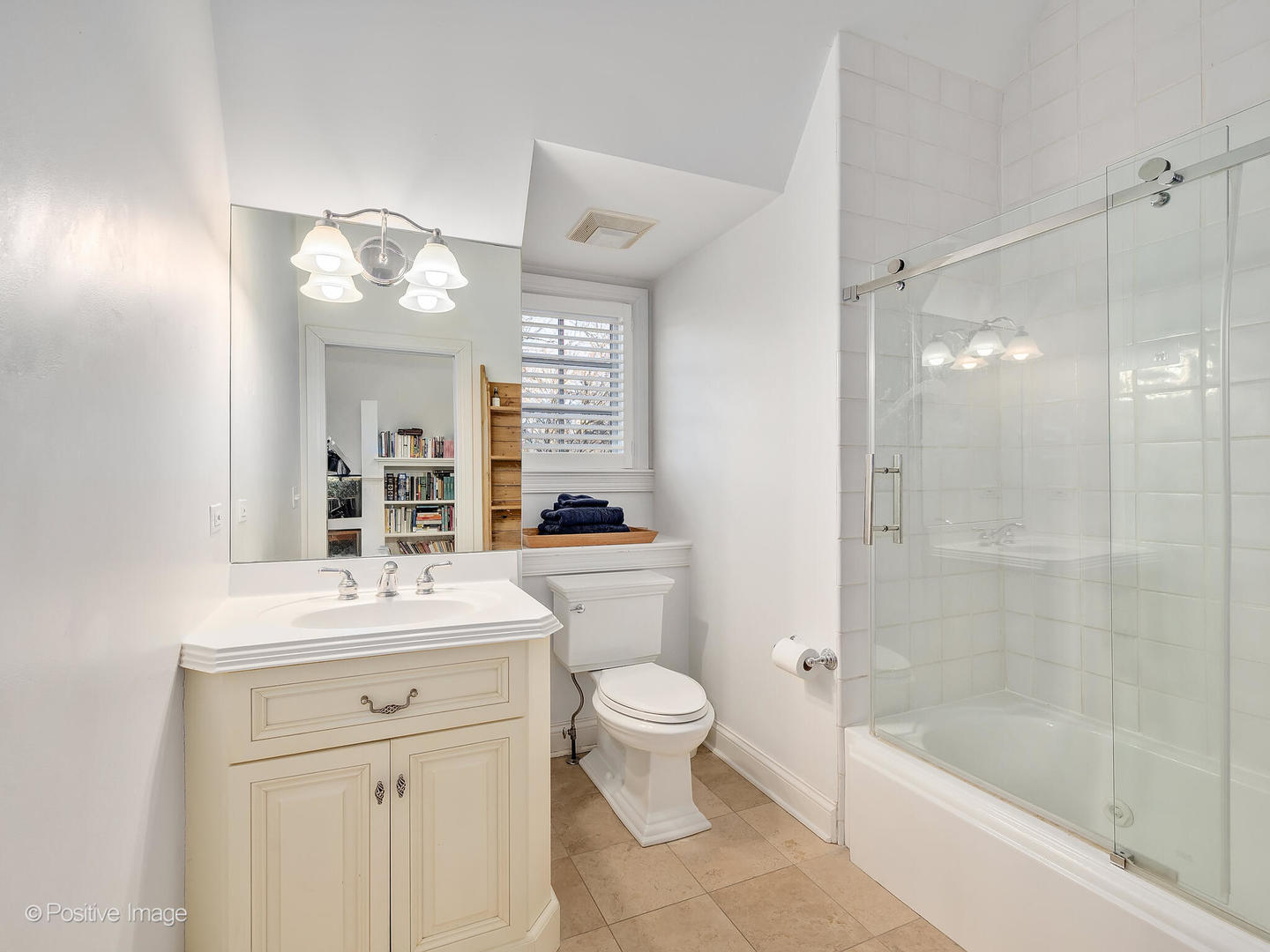 401 Glendale Avenue, Oak Brook, IL 60523