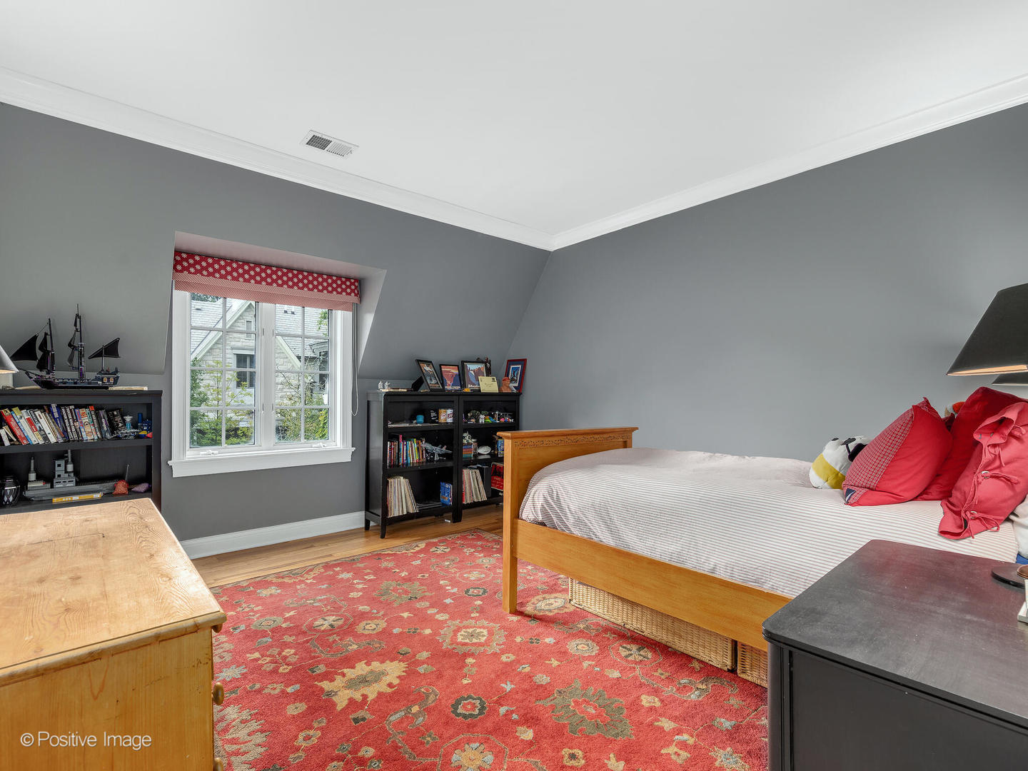 401 Glendale Avenue, Oak Brook, IL 60523