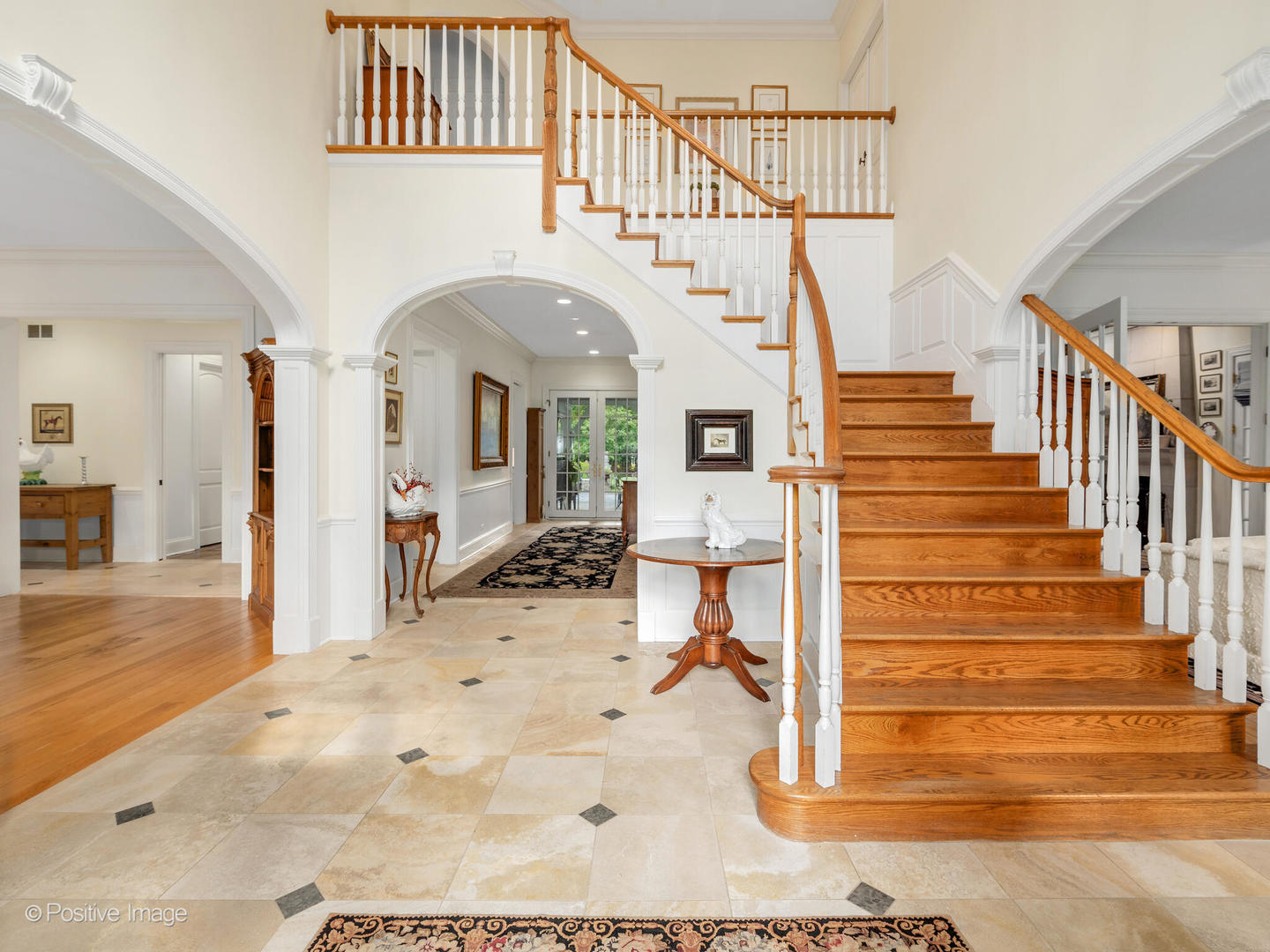 401 Glendale Avenue, Oak Brook, IL 60523