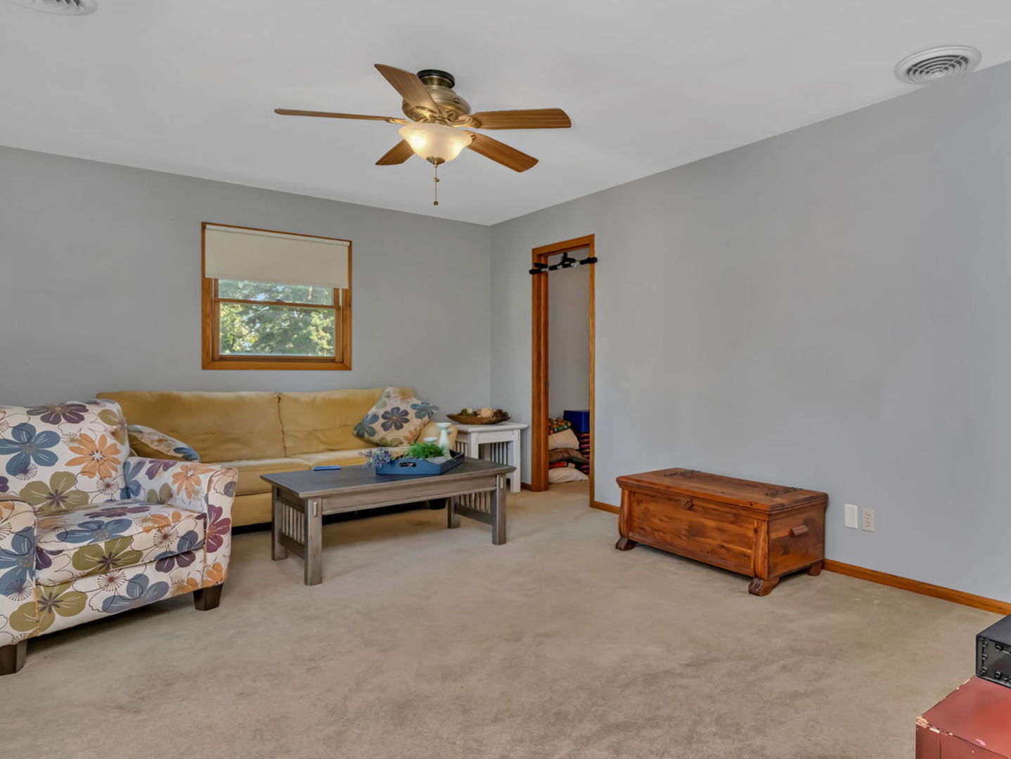 395 N Kankakee Street, Coal City, IL 60416