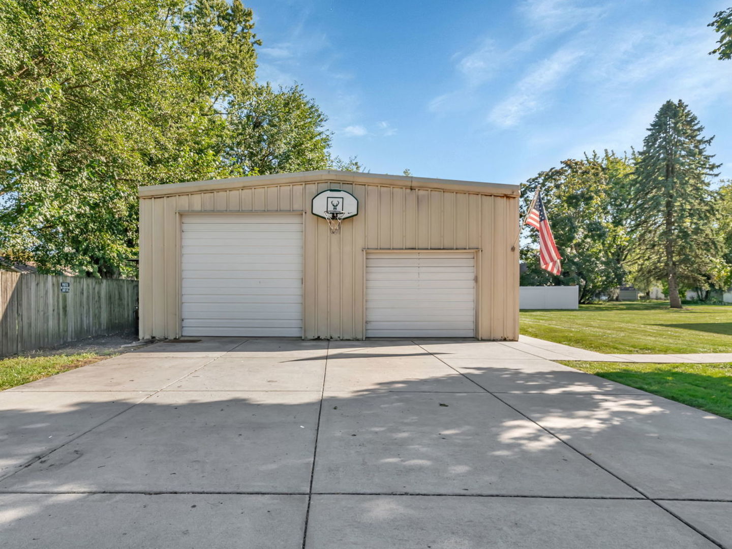 395 N Kankakee Street, Coal City, IL 60416