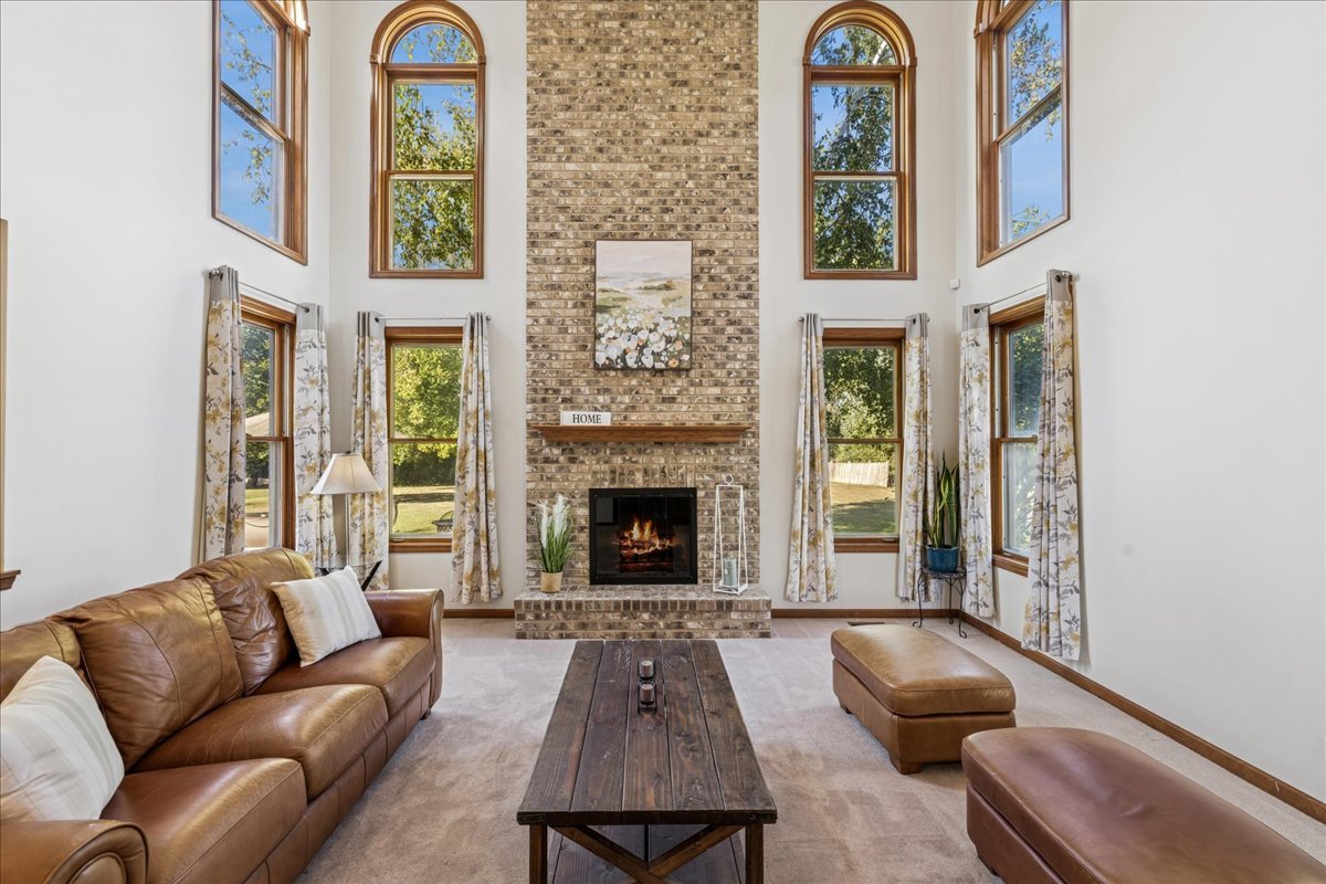 1300 Alexandra Boulevard, Crystal Lake, IL 60014