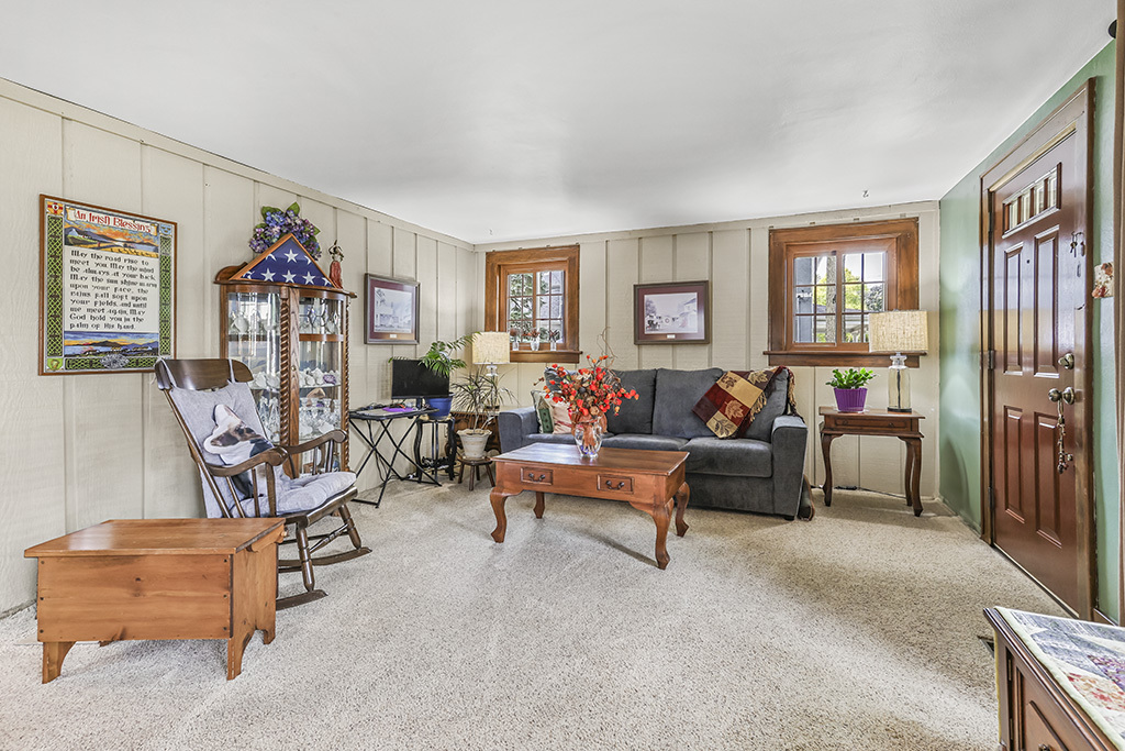 1326 S Washington Street, Lockport, IL 60441