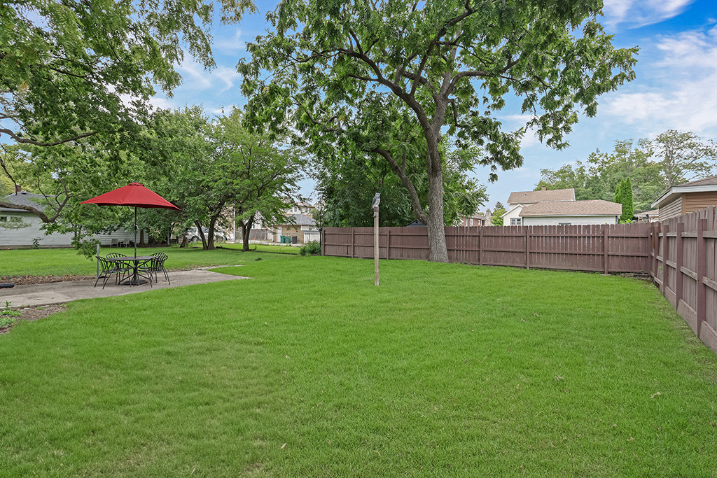 1326 S Washington Street, Lockport, IL 60441
