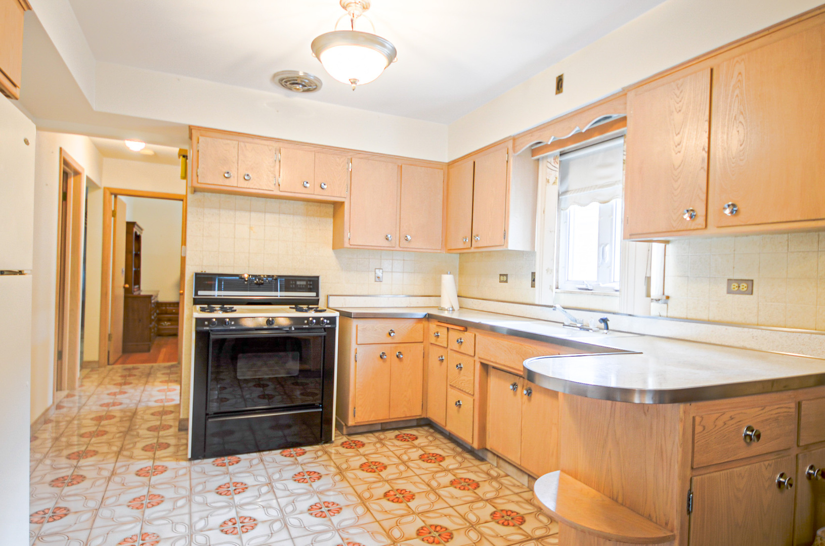 4748 N Newland Avenue, Harwood Heights, IL 60706