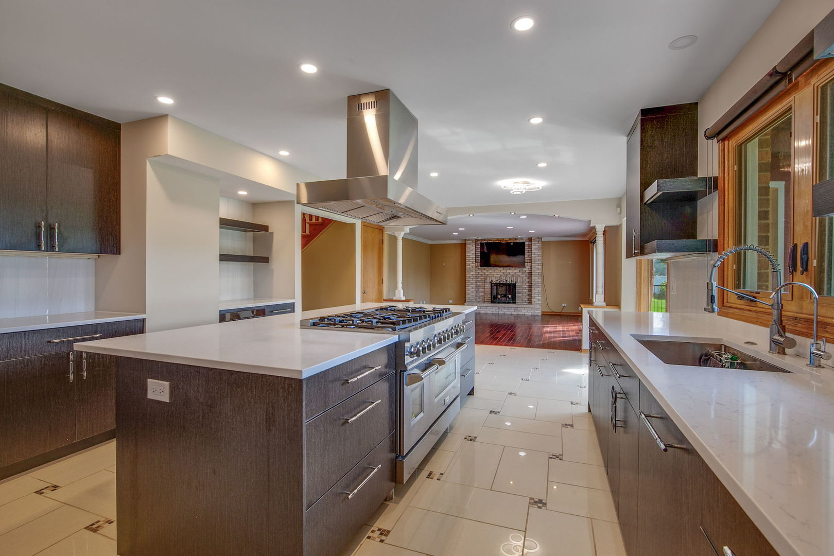 1395 Lilac Lane, Addison, IL 60101