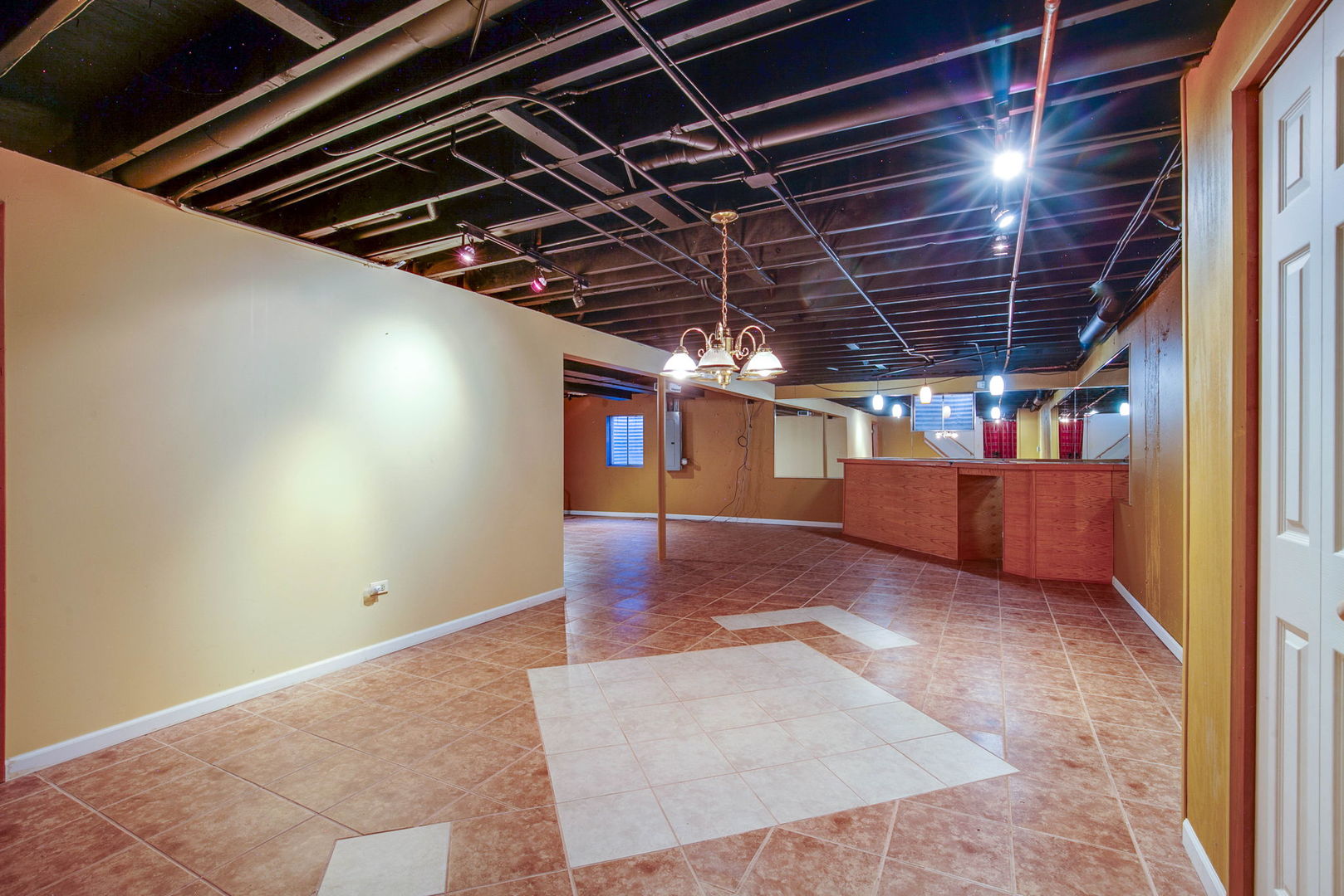 1395 Lilac Lane, Addison, IL 60101