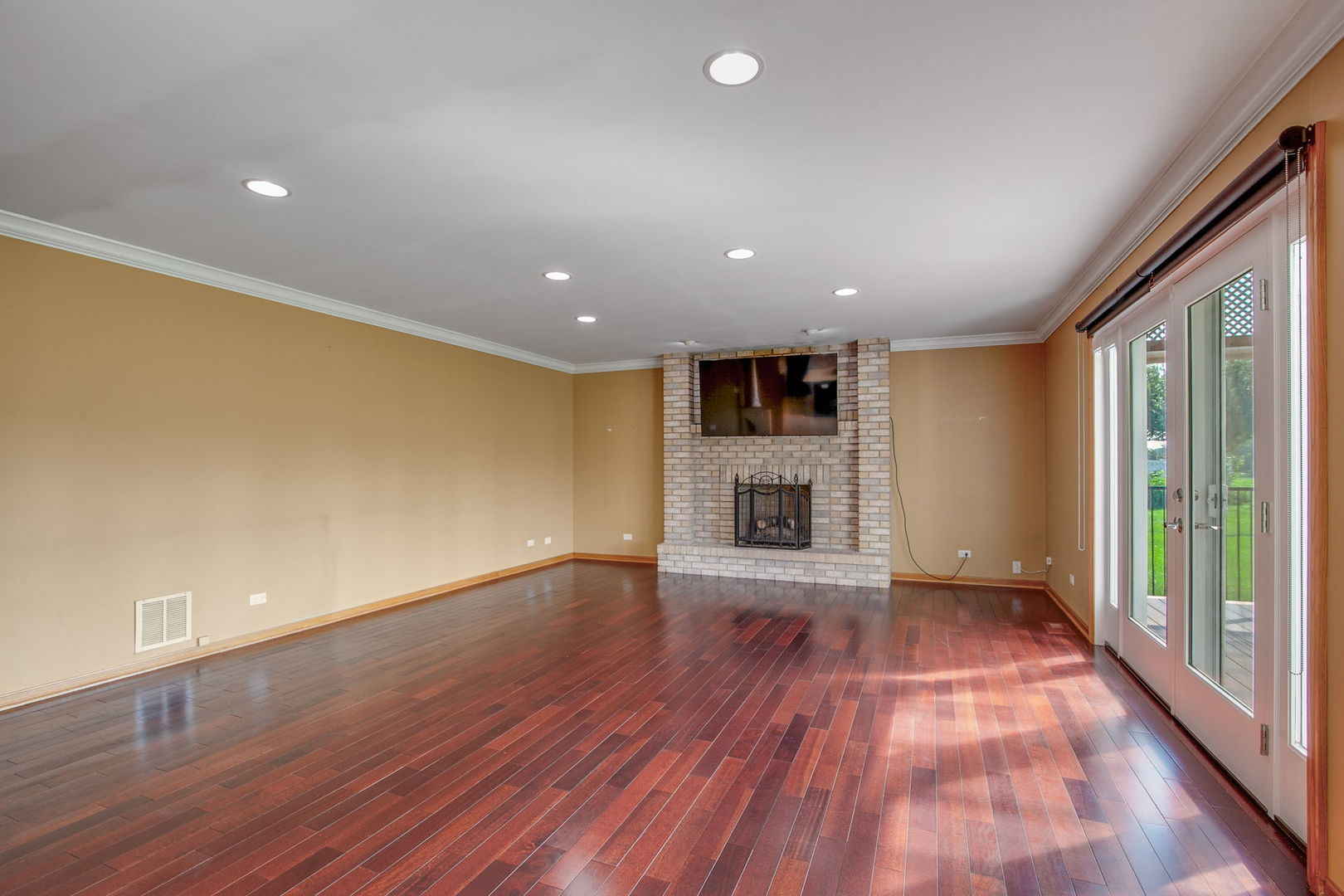 1395 Lilac Lane, Addison, IL 60101