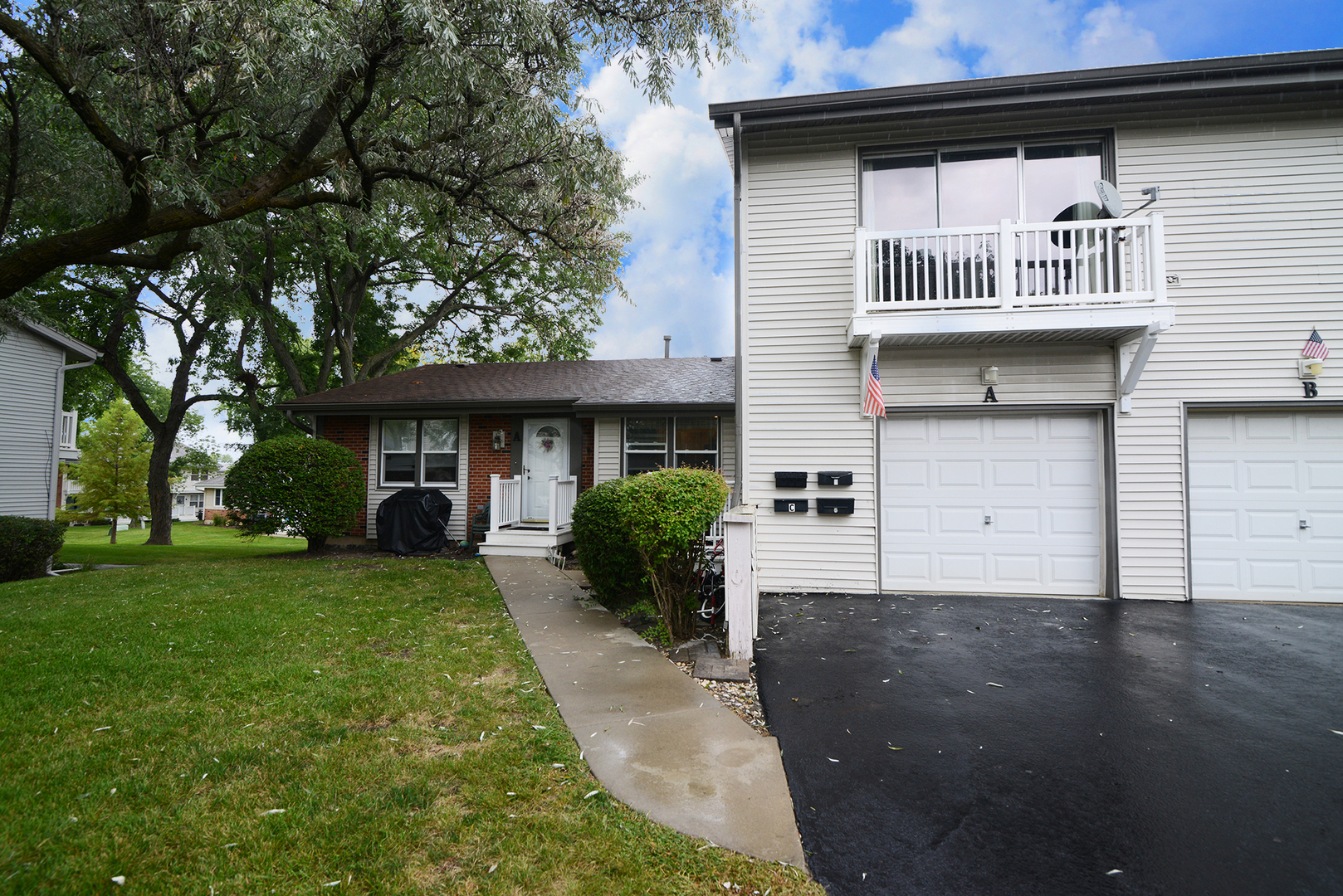 319 Indiana Court #D, Bloomingdale, IL 60108