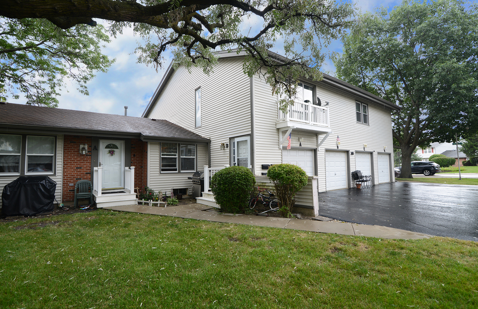 319 Indiana Court #D, Bloomingdale, IL 60108