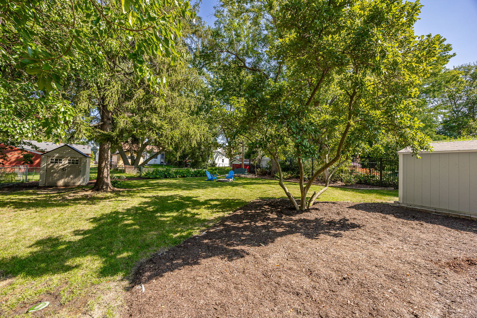 5513 Pershing Avenue, Downers Grove, IL 60515