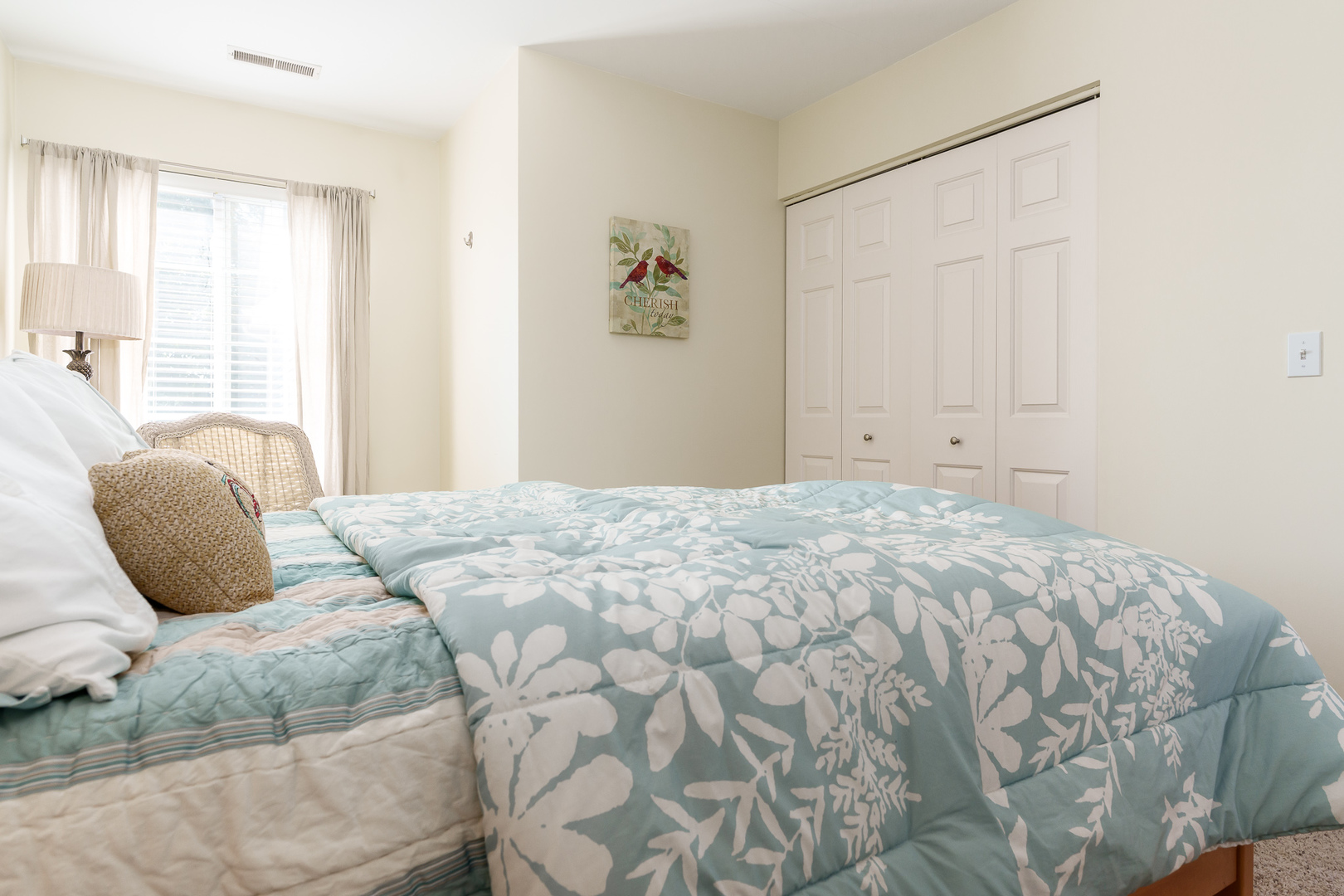 6566 Broadcast Parkway, Loves Park, IL 61111