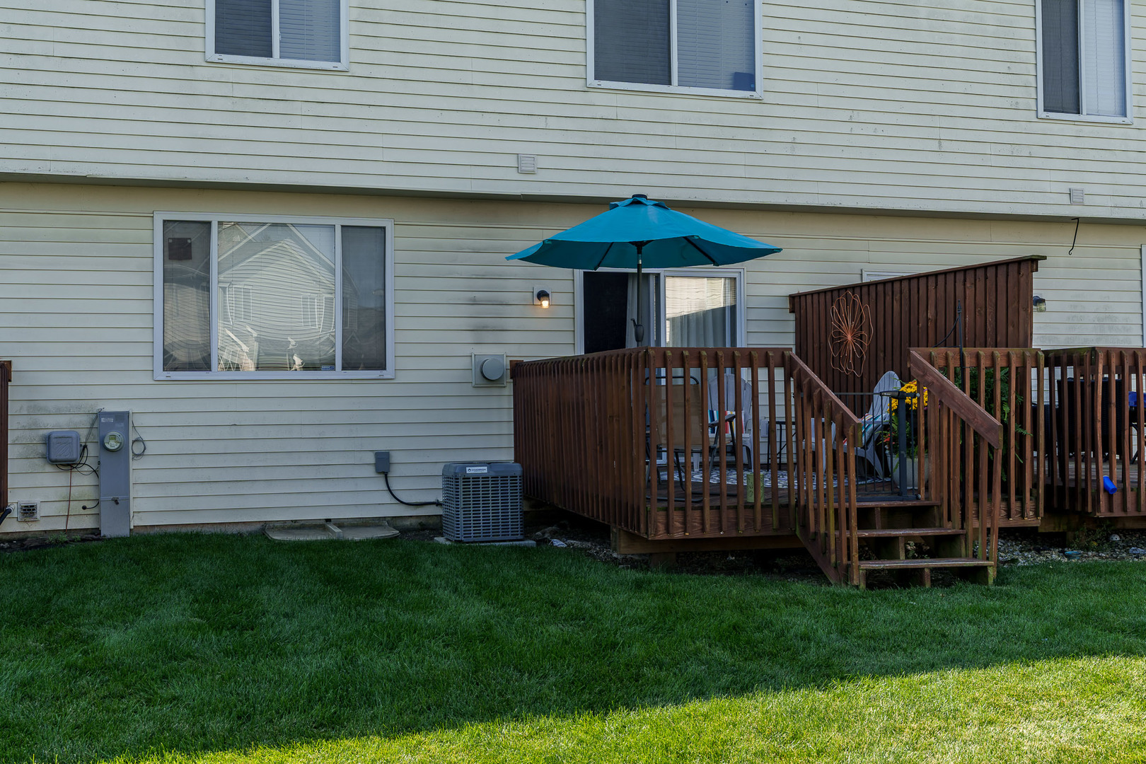 6566 Broadcast Parkway, Loves Park, IL 61111