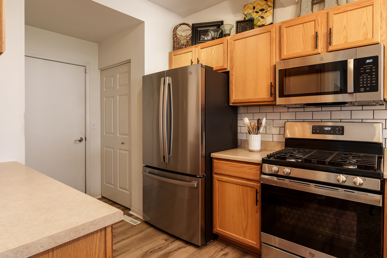 6566 Broadcast Parkway, Loves Park, IL 61111