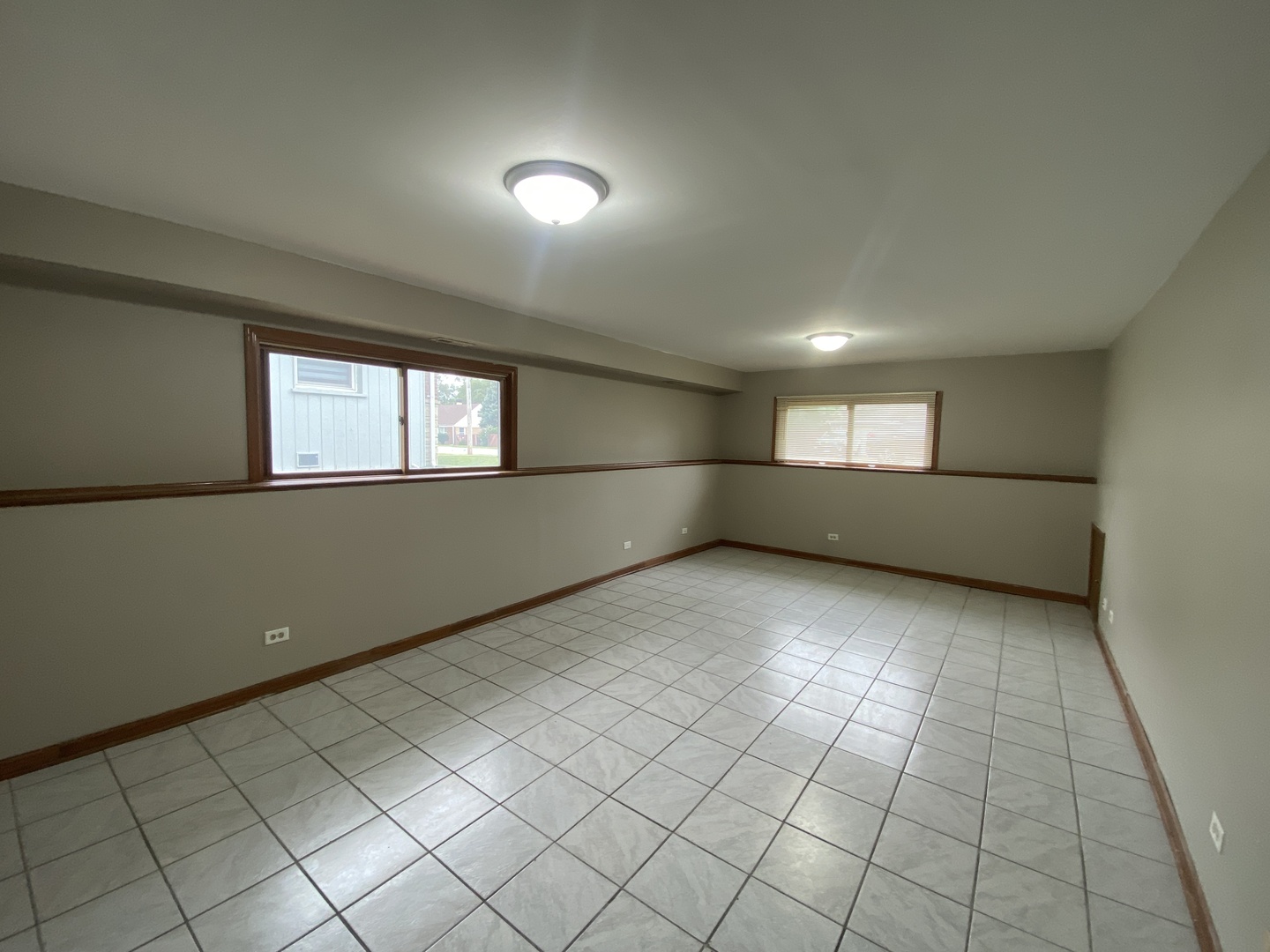2021 Kirschoff Street, Melrose Park, IL 60164