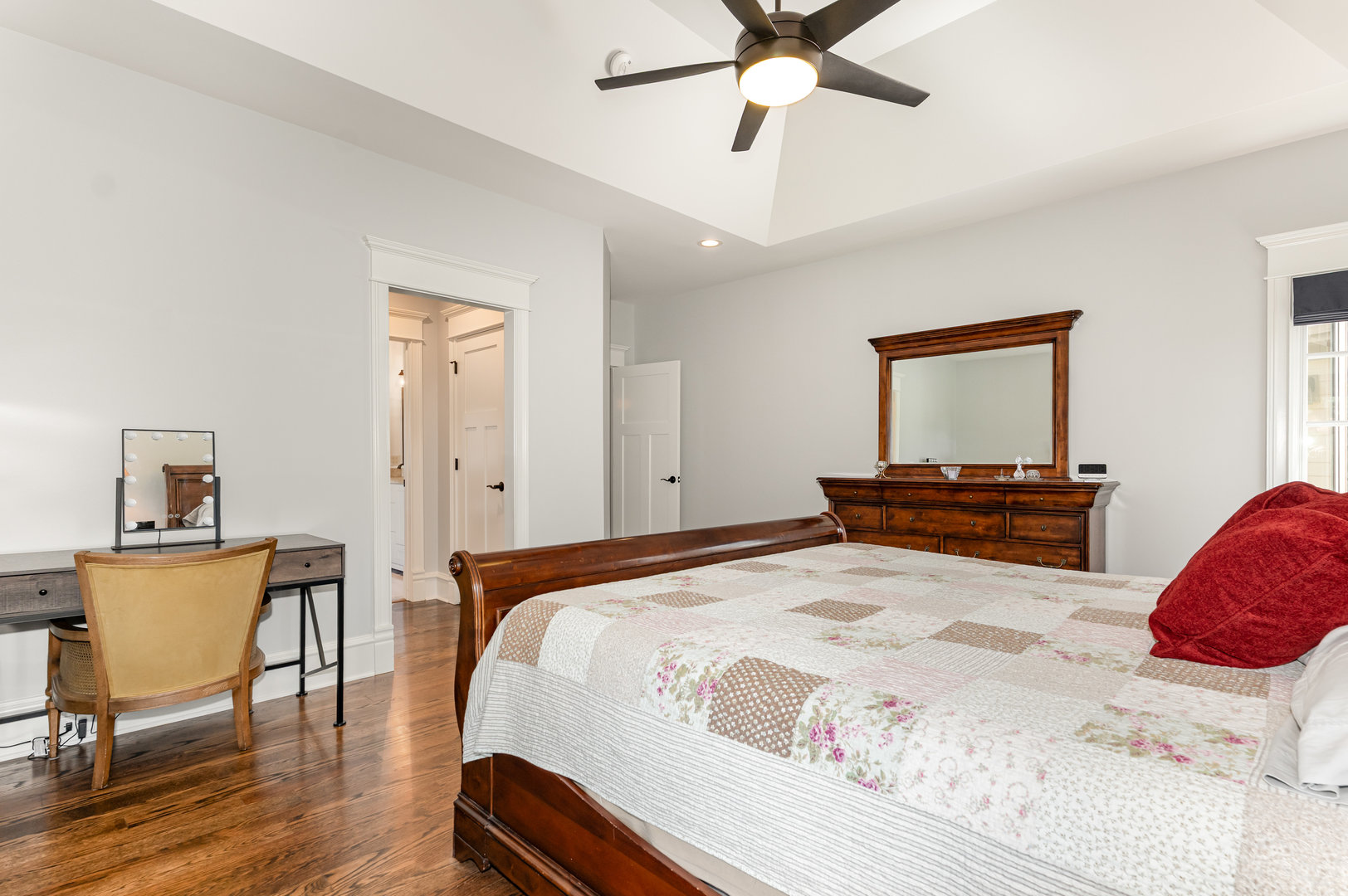 851 Wheatfield Avenue, Sugar Grove, IL 60554