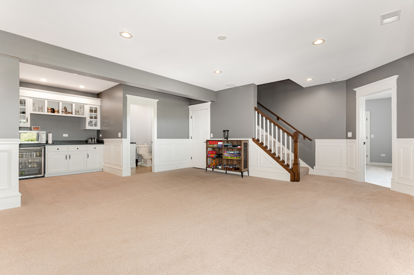 851 Wheatfield Avenue, Sugar Grove, IL 60554