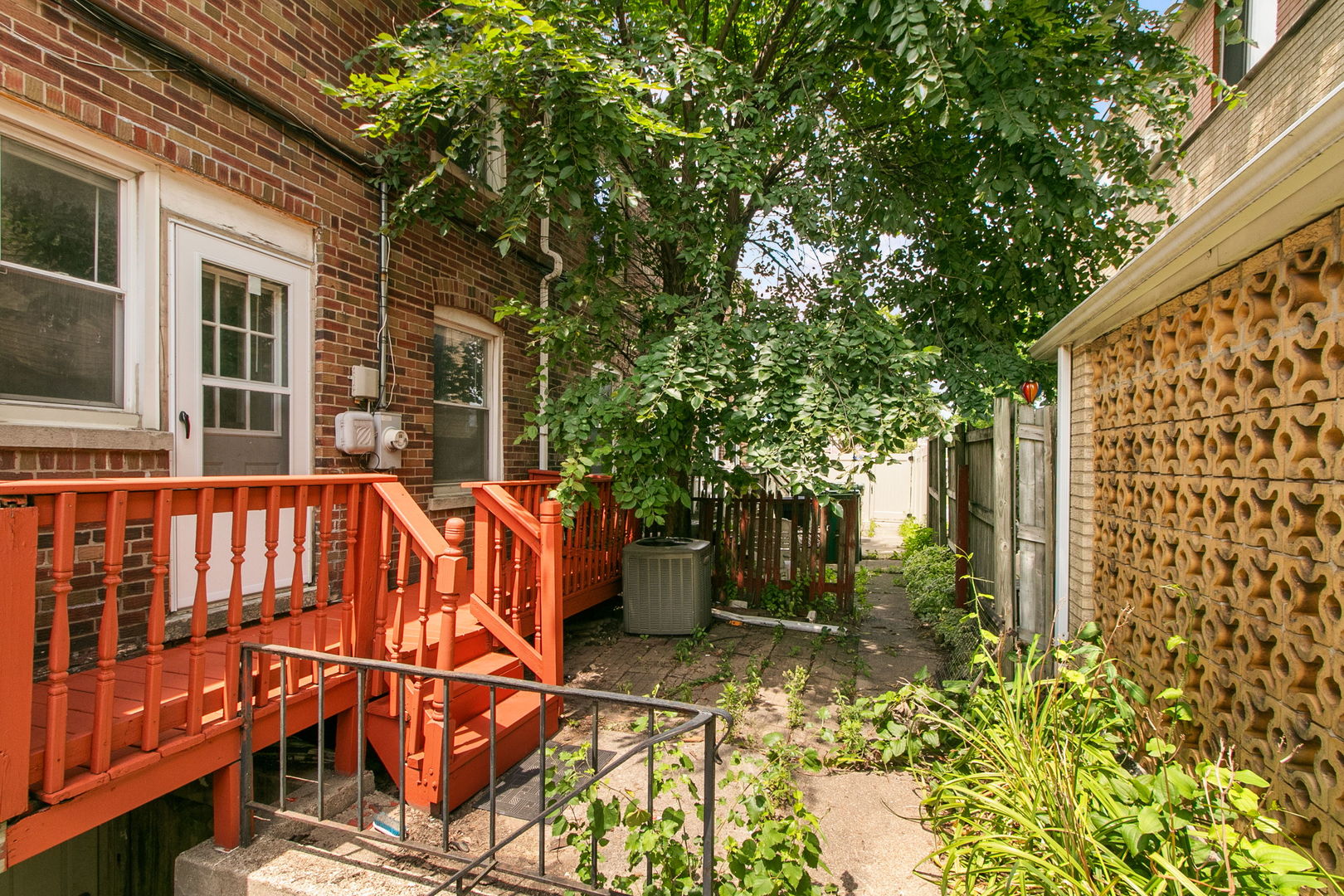 1004 S Taylor Avenue, Oak Park, IL 60304