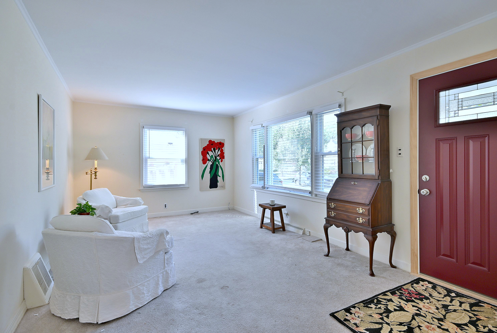 995 S Swain Avenue, Elmhurst, IL 60126