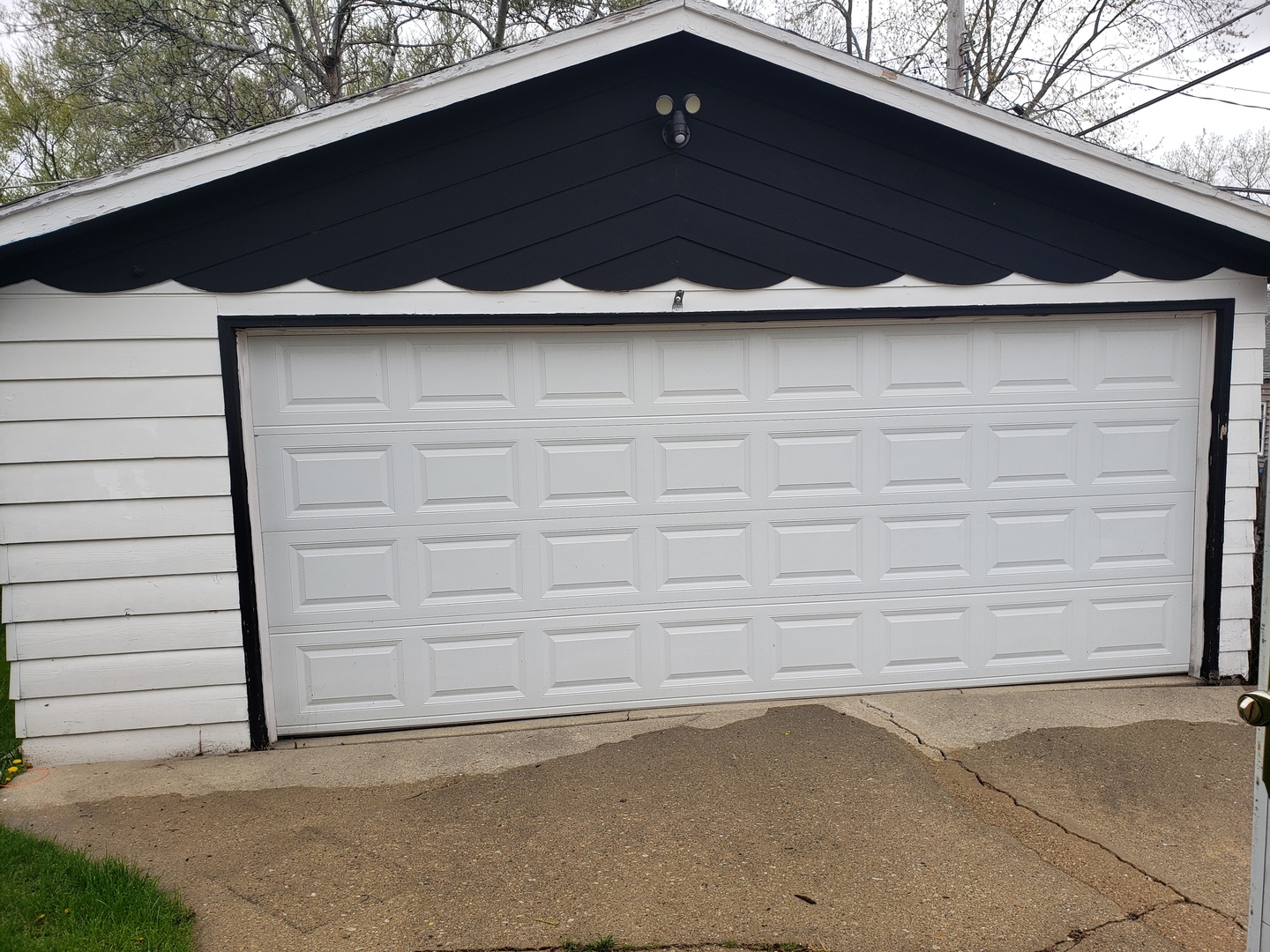1902 Innercircle Drive, Crest Hill, IL 60403