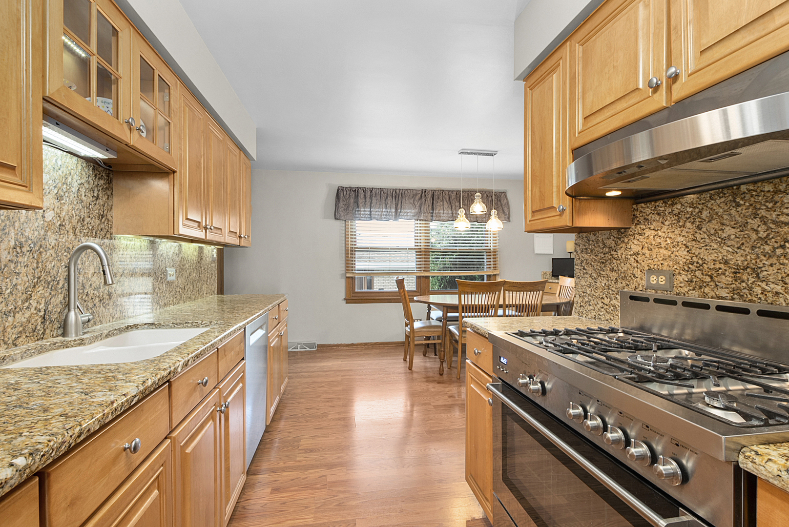 10816 Leclaire Avenue, Oak Lawn, IL 60453
