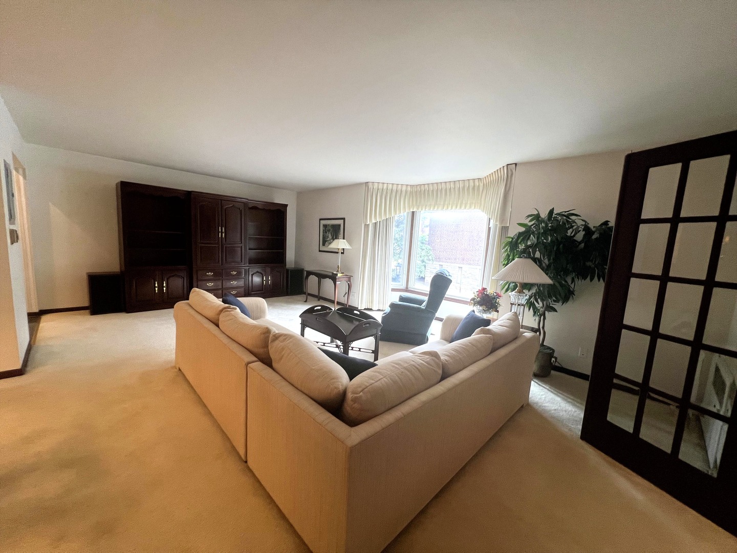 500 Thames Parkway #1F, Park Ridge, IL 60068