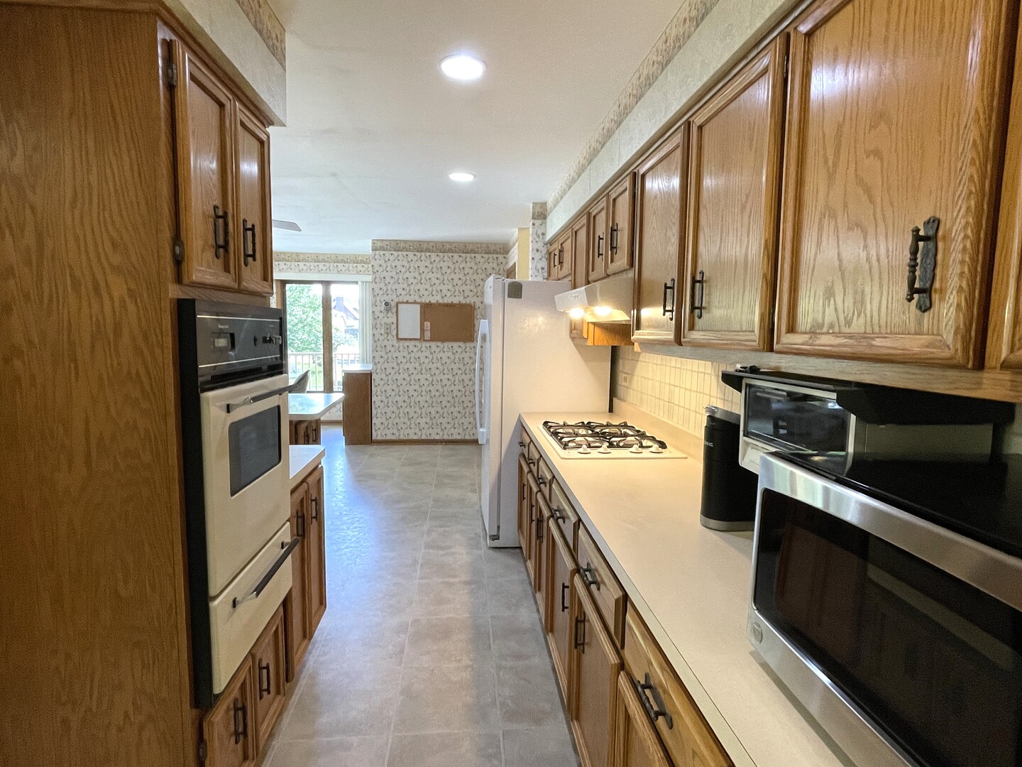 10211 S 88TH Avenue, Palos Hills, IL 60465