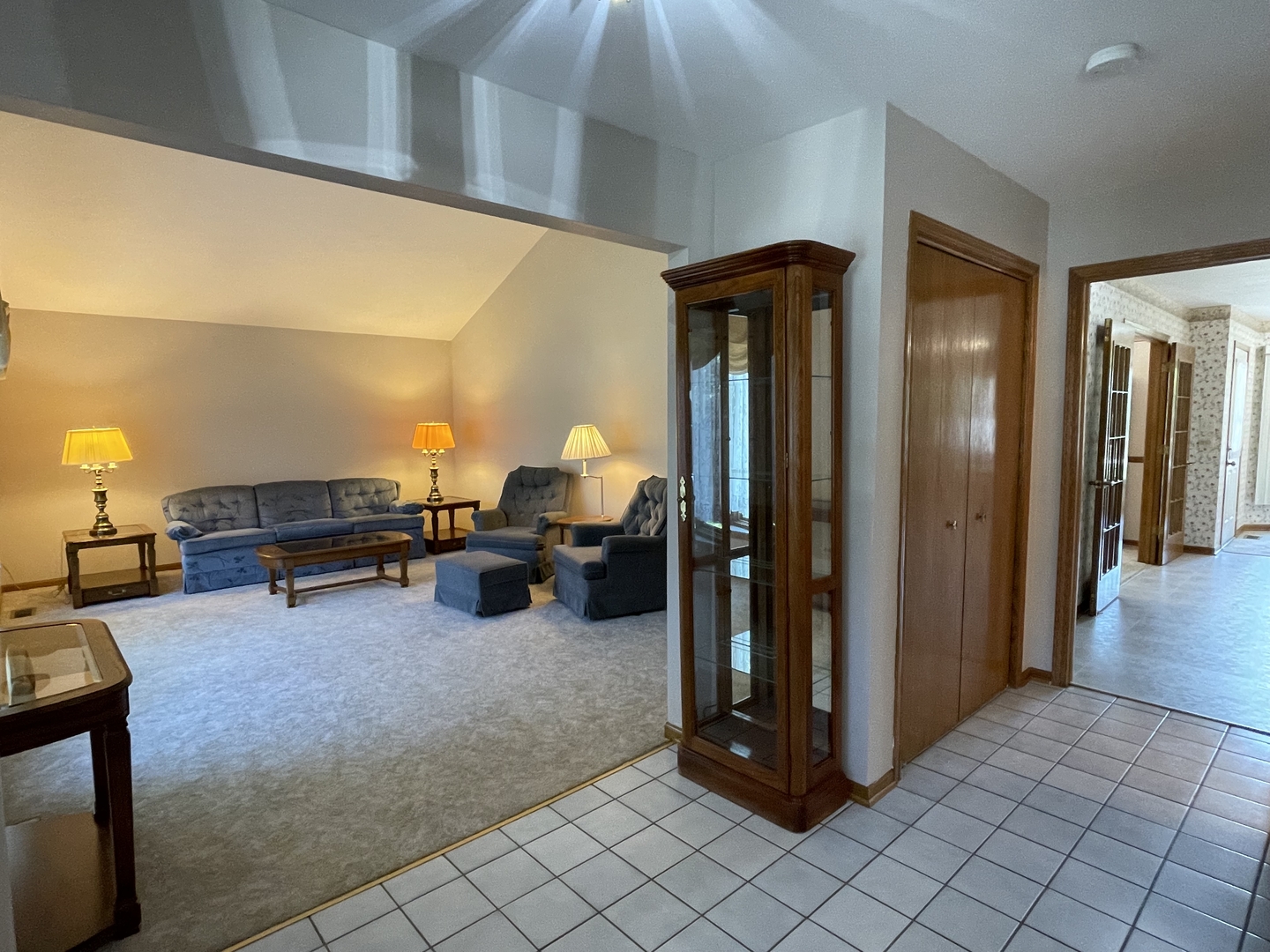 10211 S 88TH Avenue, Palos Hills, IL 60465