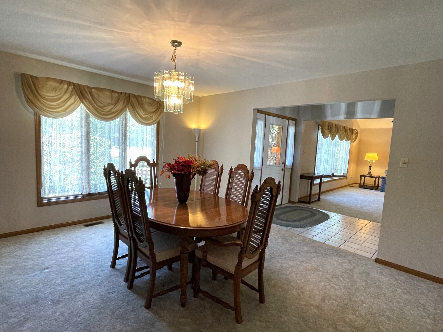 10211 S 88TH Avenue, Palos Hills, IL 60465