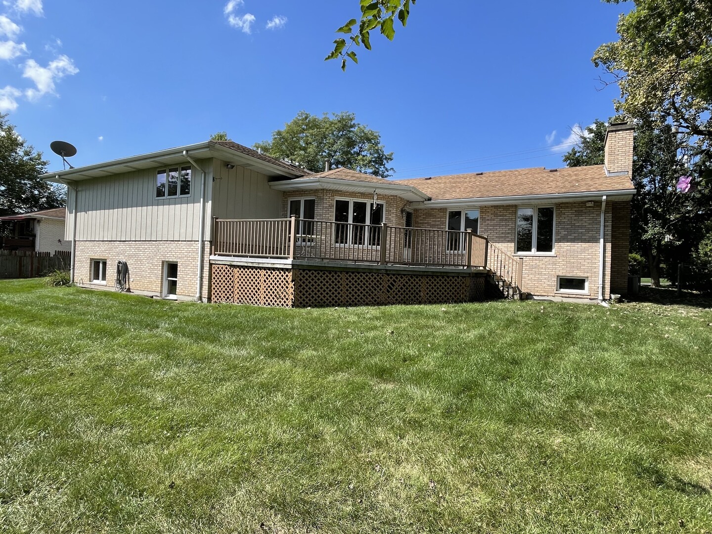 10211 S 88TH Avenue, Palos Hills, IL 60465