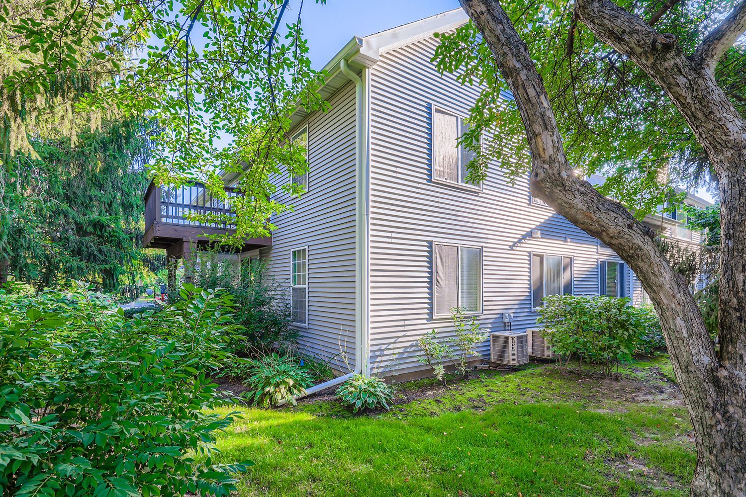 1212 Shawford Way, Elgin, IL 60120