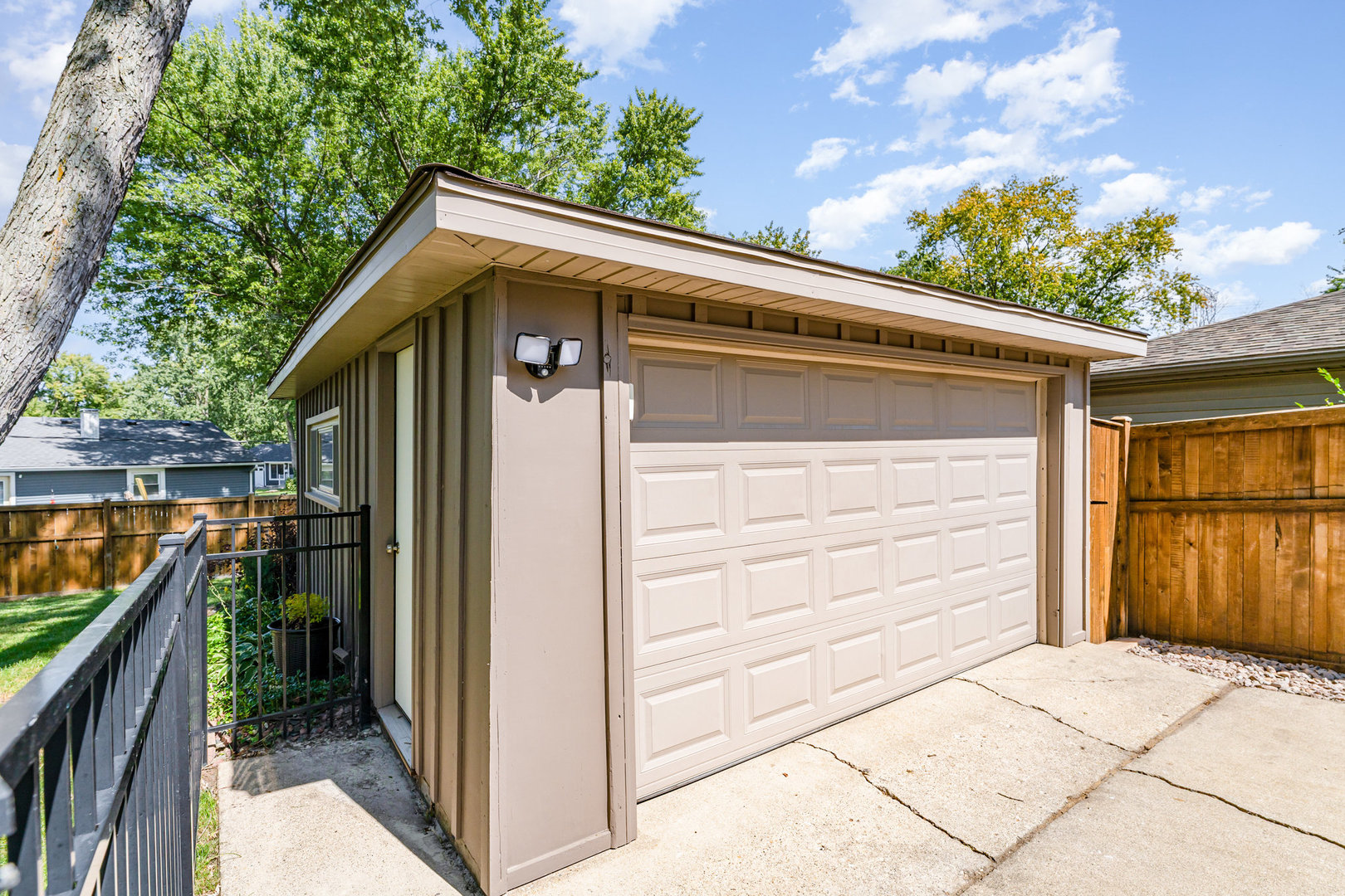 2009 Westfield Road, Joliet, IL 60435