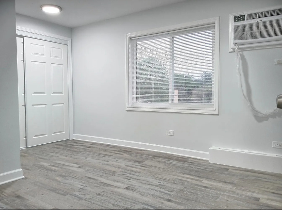 287 8th Street #3A, Wheeling, IL 60090