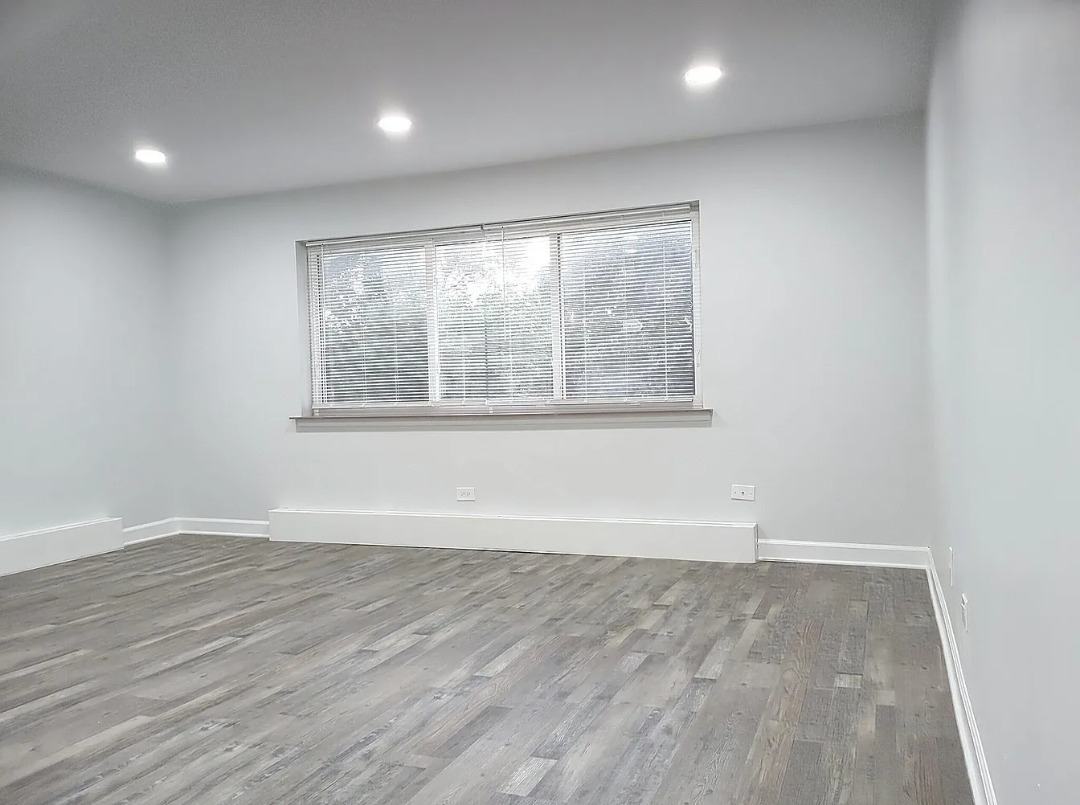 287 8th Street #3A, Wheeling, IL 60090