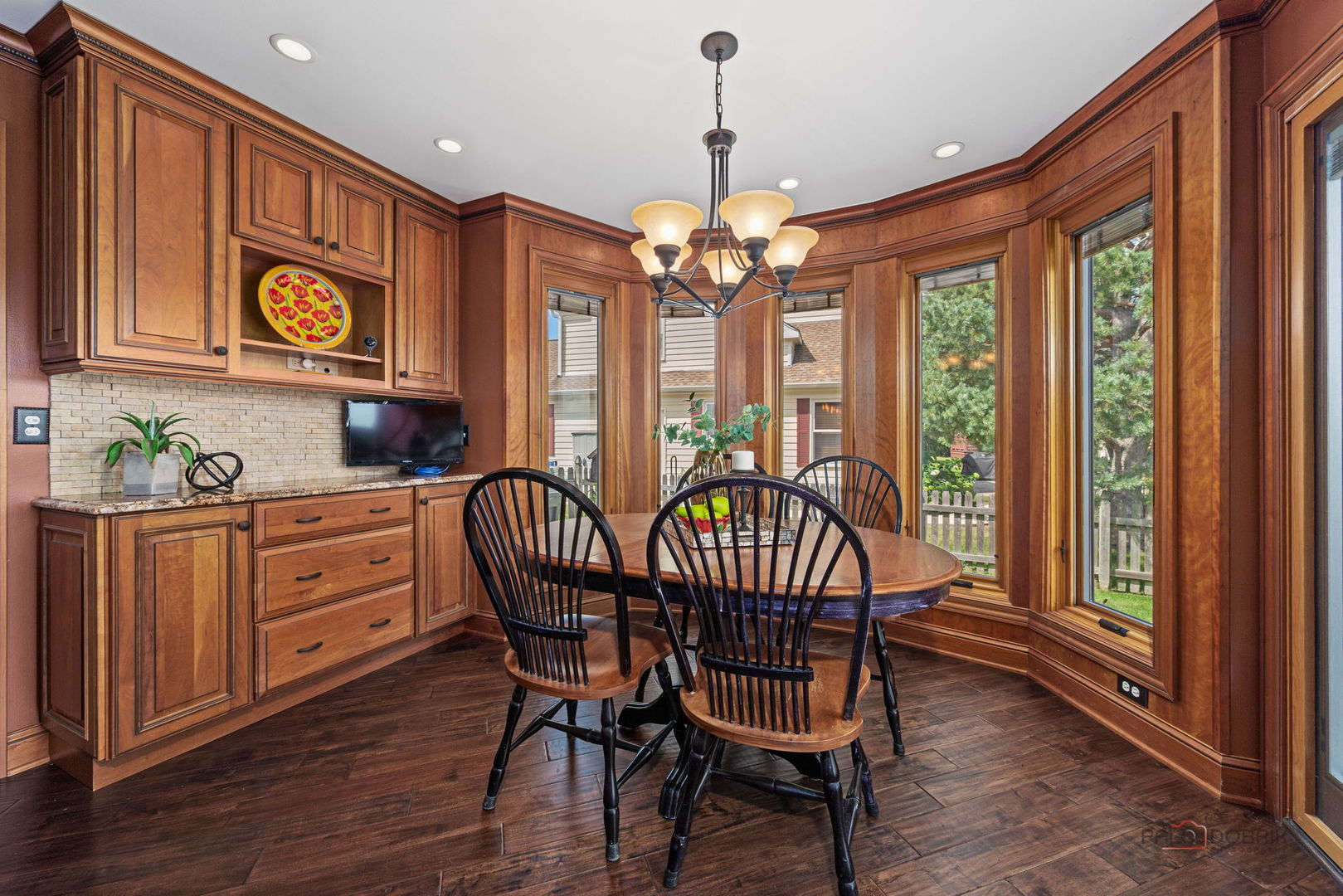 360 Ambria Drive, Mundelein, IL 60060