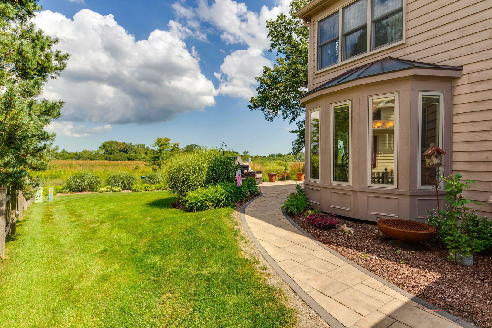360 Ambria Drive, Mundelein, IL 60060