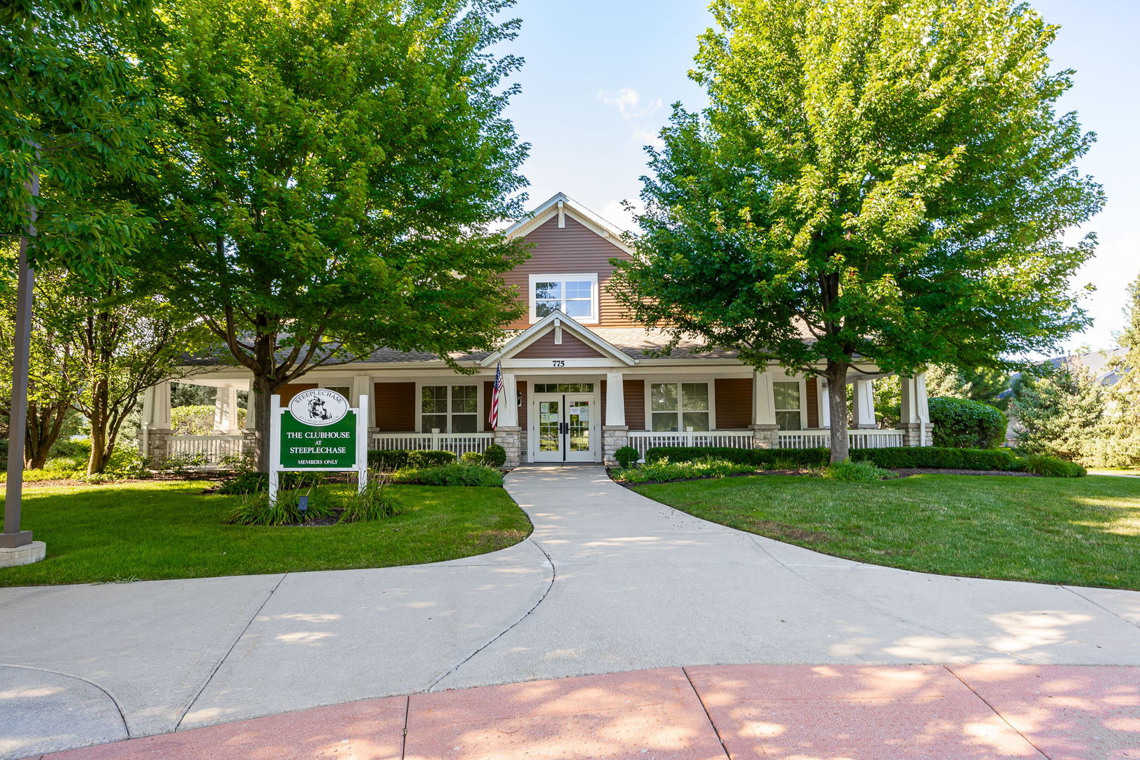 709 Bohannon Circle, Oswego, IL 60543