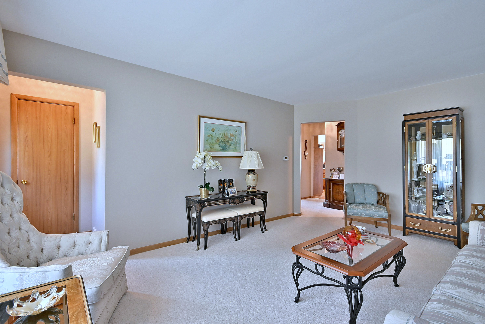 8512 N Oriole Avenue, Niles, IL 60714