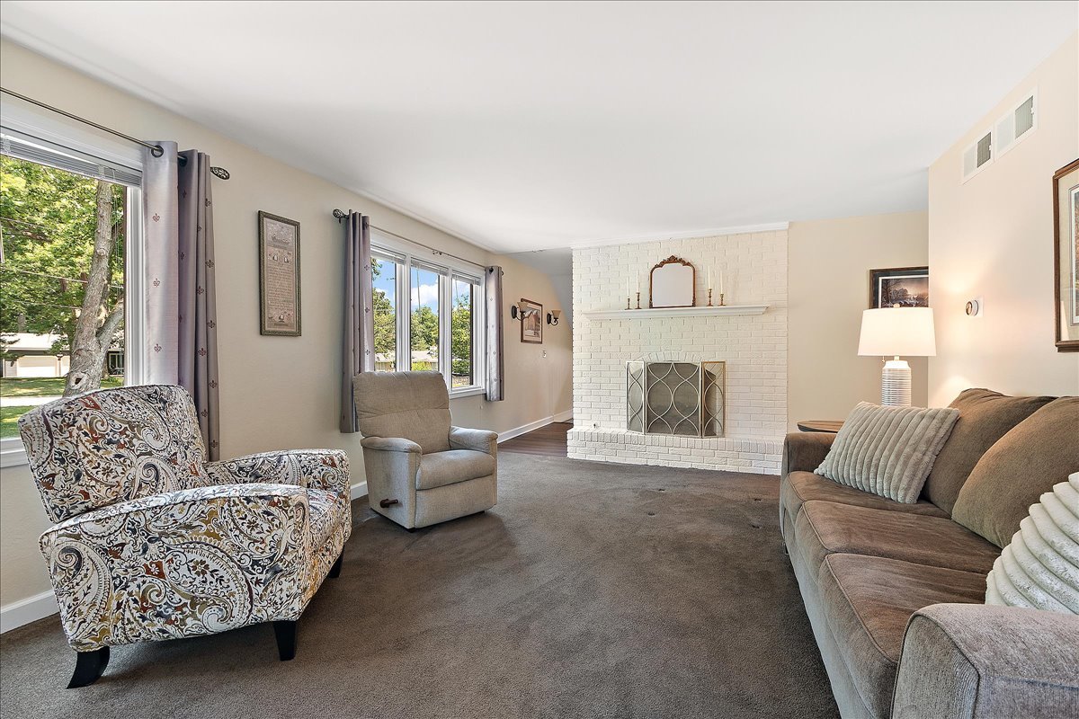 224 Hauser Court, New Lenox, IL 60451