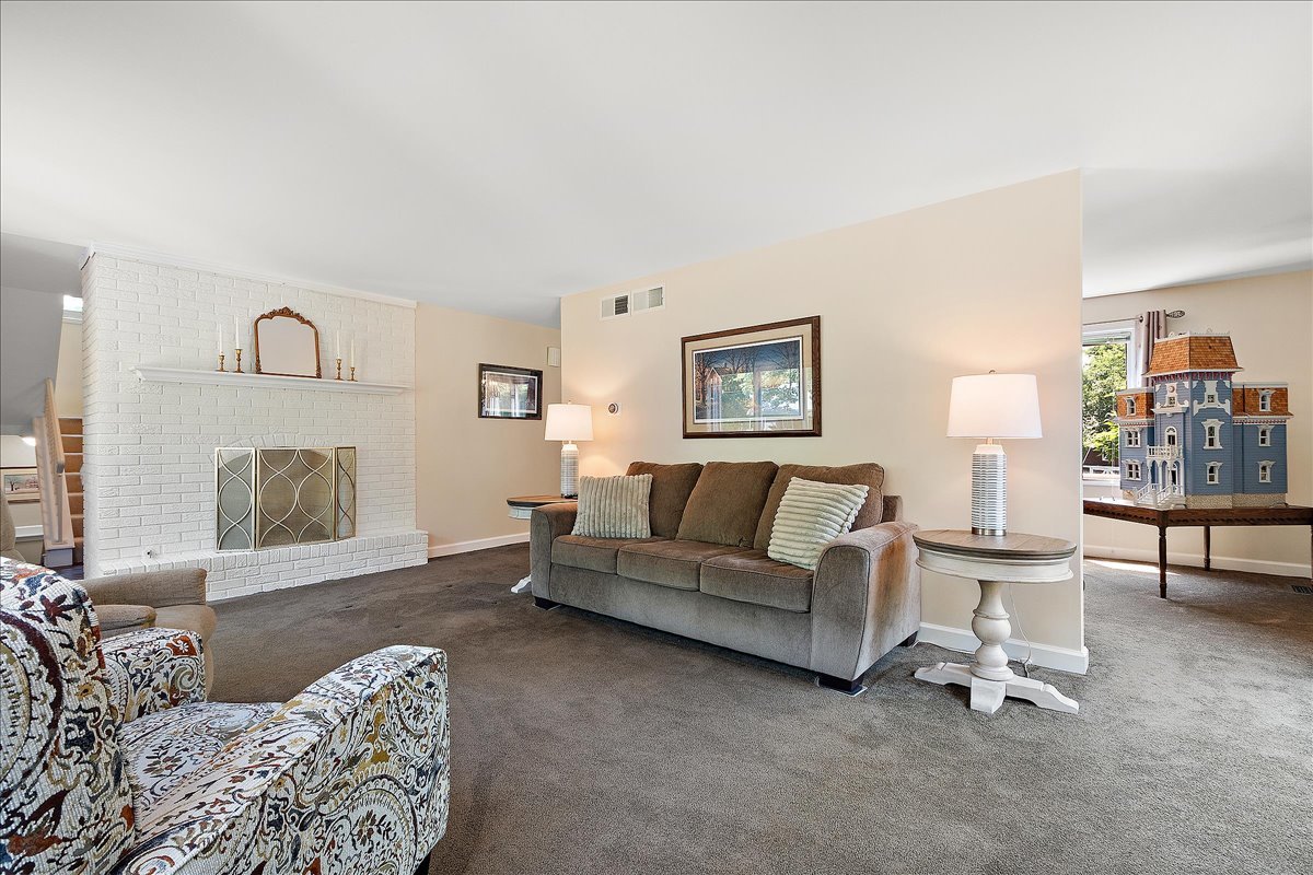 224 Hauser Court, New Lenox, IL 60451