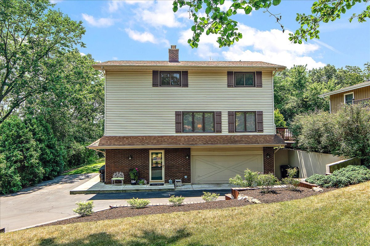 224 Hauser Court, New Lenox, IL 60451