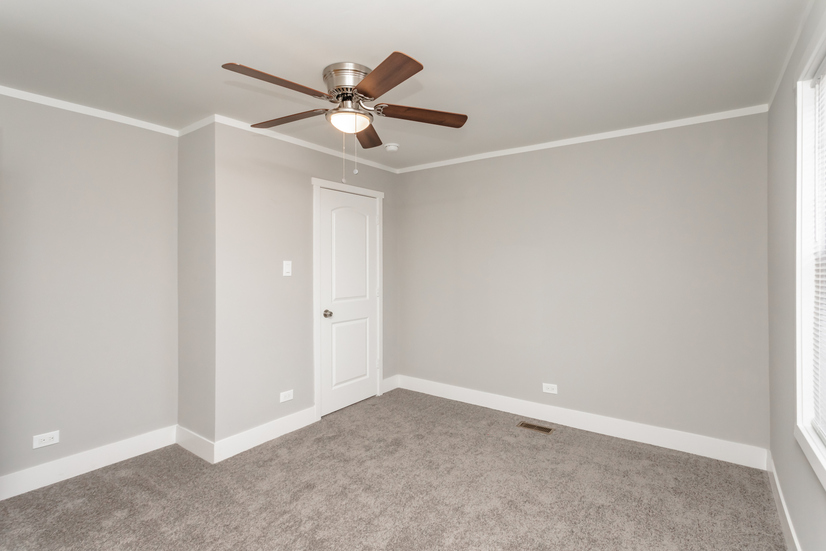 9240 S Aberdeen Street, Chicago, IL 60620