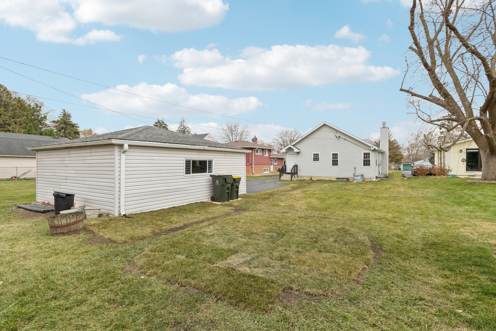 367 Catalpa Avenue, Wood Dale, IL 60191